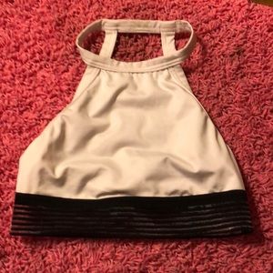 victoria’s secret keywhole sports bra